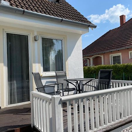 Médea Apartman Buk Exterior foto